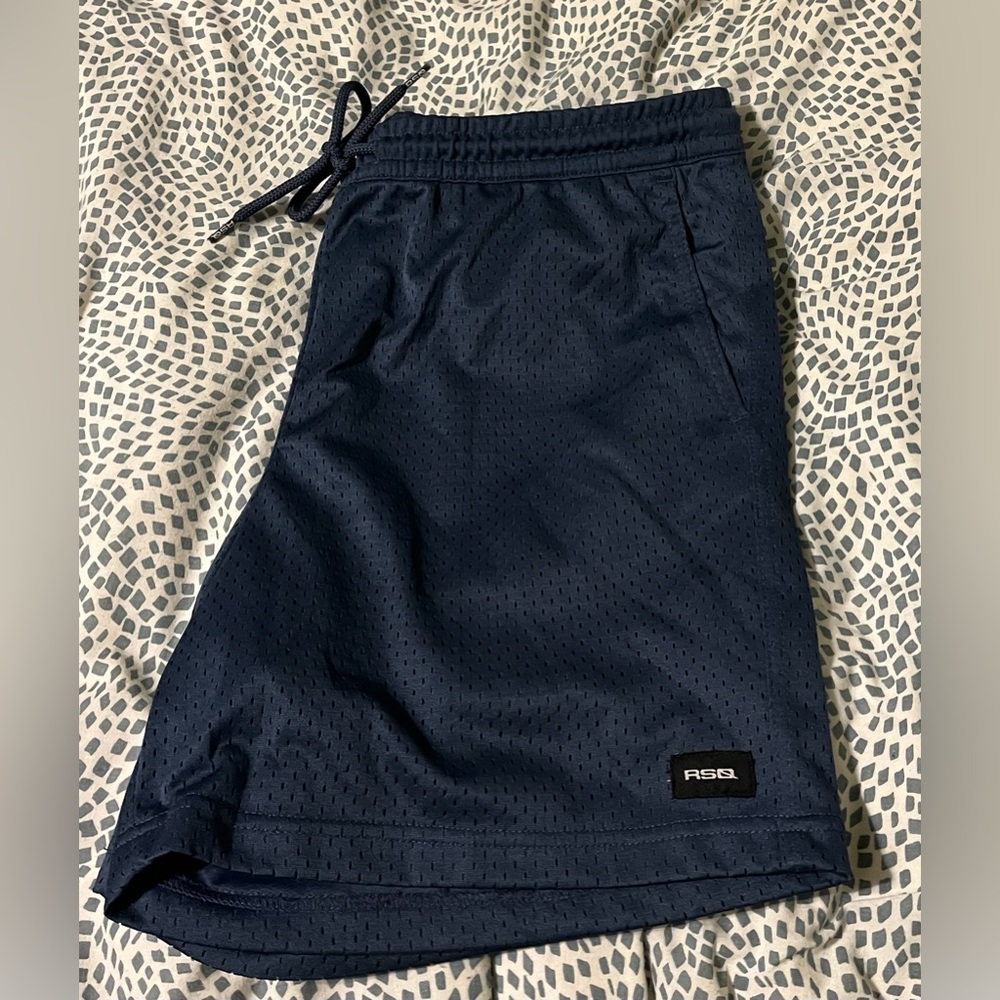 Men’s mesh shorts